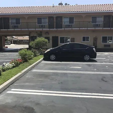 Diamond Inn-2